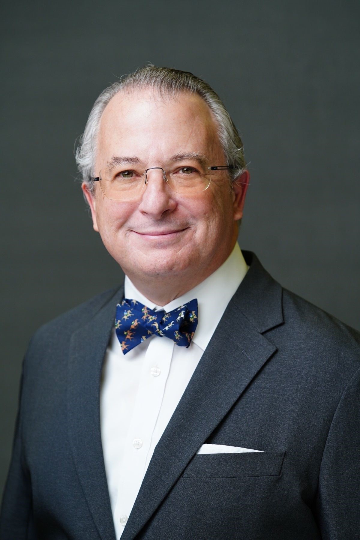 Dr. Miguel A. Núñez